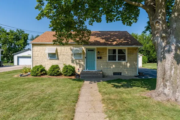 631 N Meadow Street, Geneseo, IL 61254