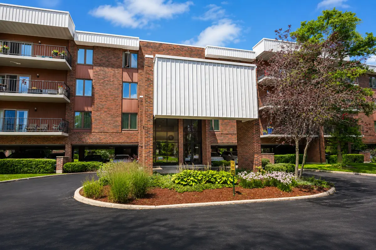 6585 Main Street #201, Downers Grove, IL 60516 - #1