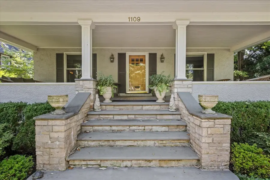 1109 Greenwood Avenue, Wilmette, IL 60091 - #2