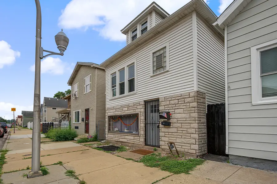 13412 S Brandon Avenue, Chicago, IL 60633 - #2