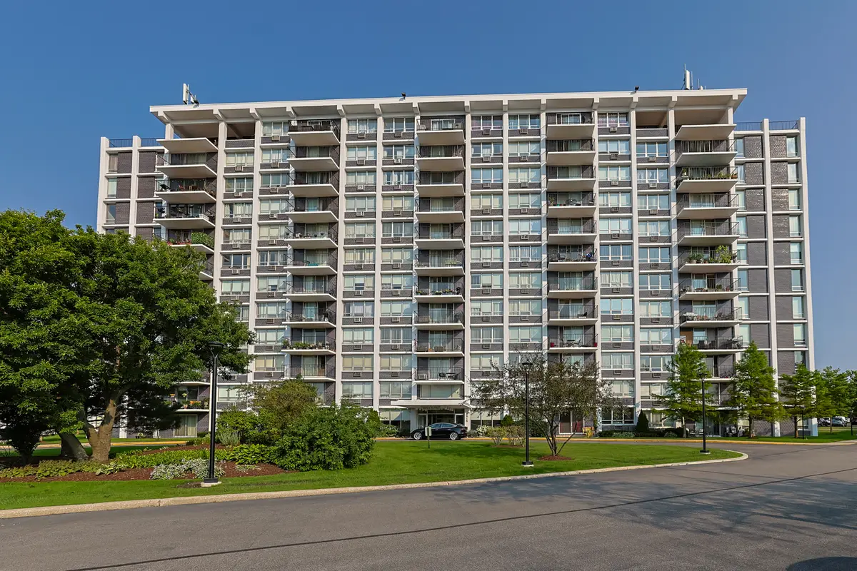 8815 Golf Road #8C, Niles, IL 60714 - #1