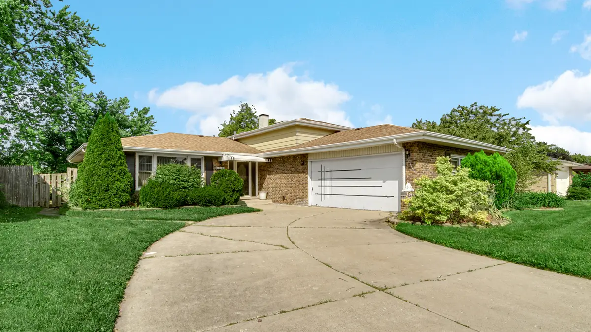 544 Thornwood Drive, South Holland, IL 60473 - #1