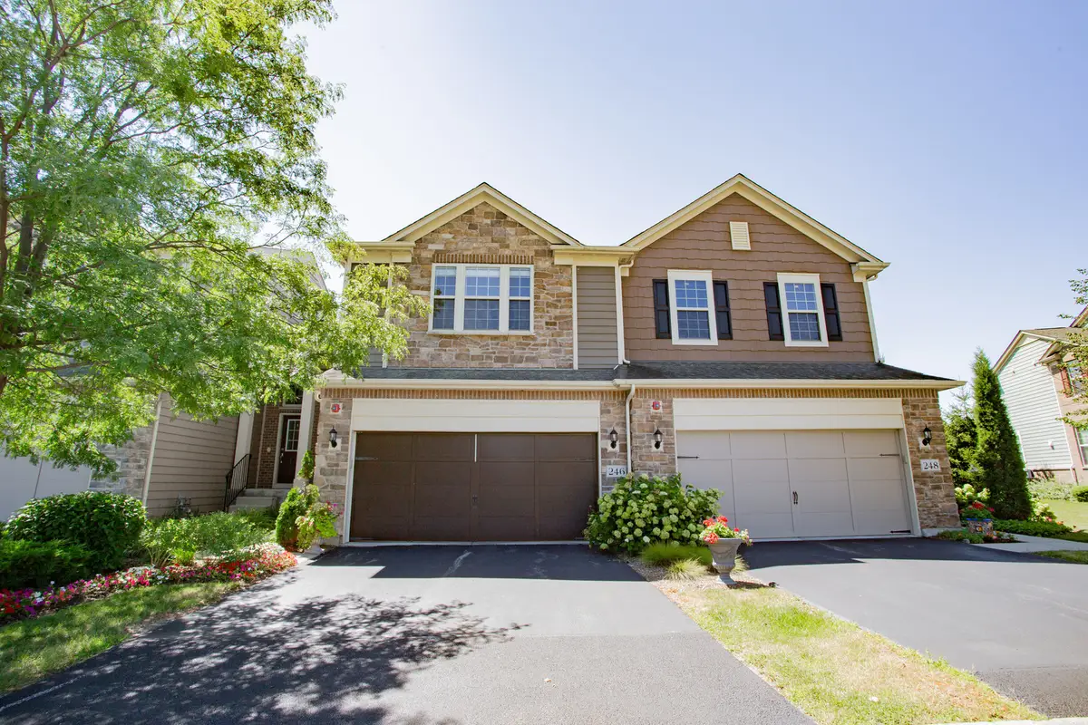246 Belmont Drive, Lincolnshire, IL 60069 - #1