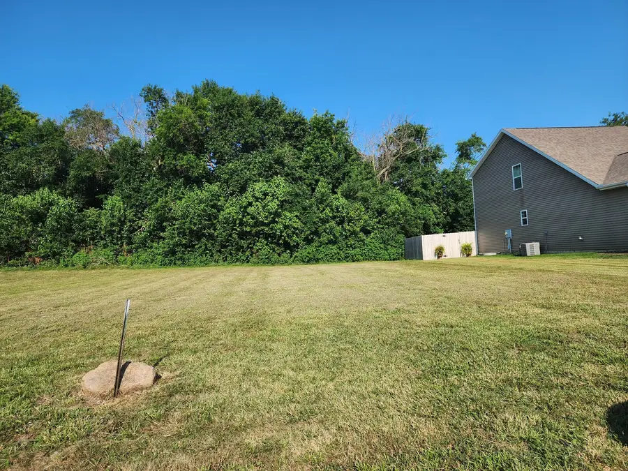 10 Lone Oak Court, Bloomington, IL 61705 - #2