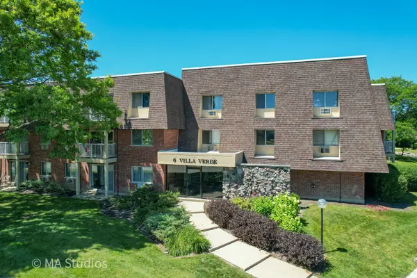 6 Villa Verde Drive #201, Buffalo Grove, IL 60089