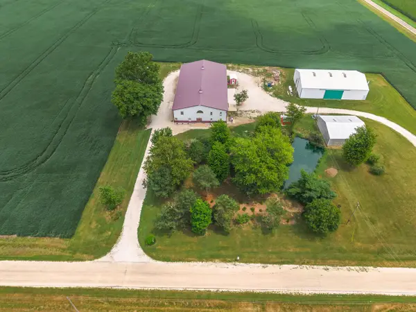 3510 N 1300e Road, Kempton, IL 60946