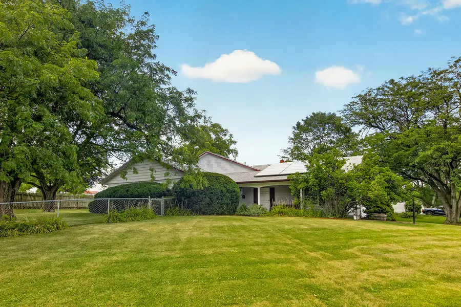 8586 Yellowstone Drive, Byron, IL 61010 - #2