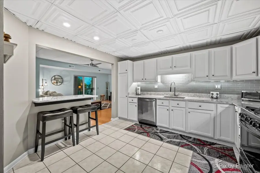 1500 S Ardmore Avenue #308, Villa Park, IL 60181 - #3