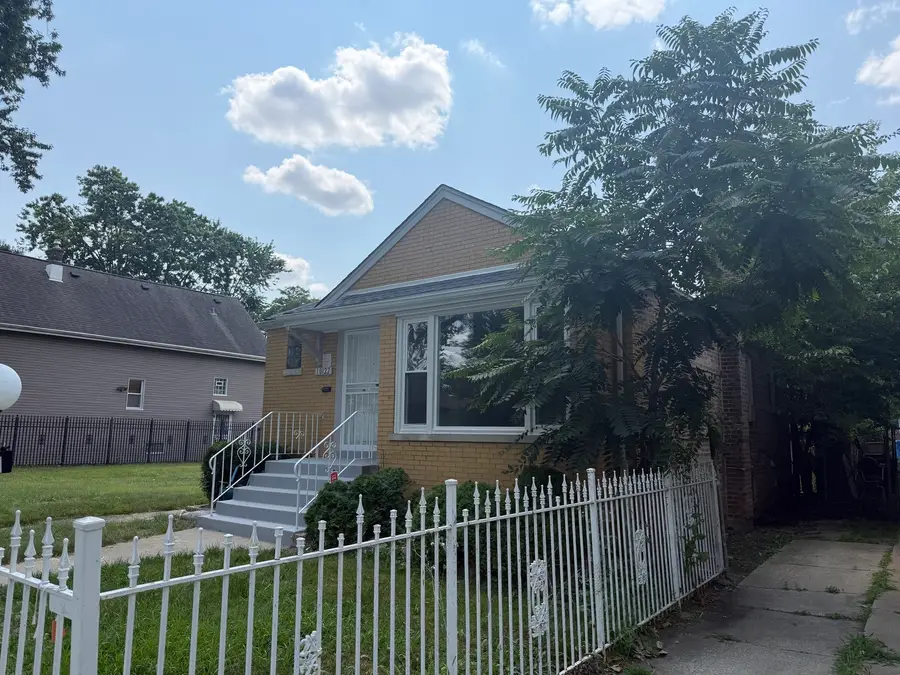 10122 S Wallace Street, Chicago, IL 60628 - #3