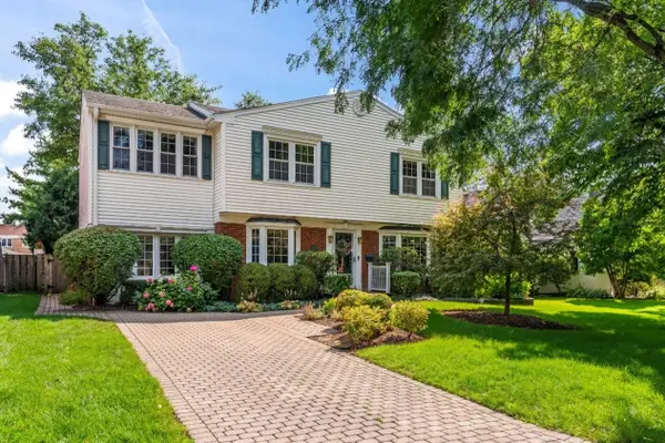 Address Withheld By Seller, Arlington Heights, IL 60004