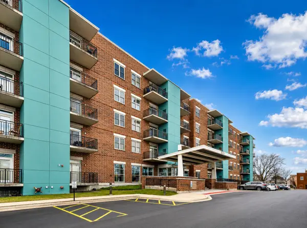 9355 W Irving Park Road #509, Schiller Park, IL 60176