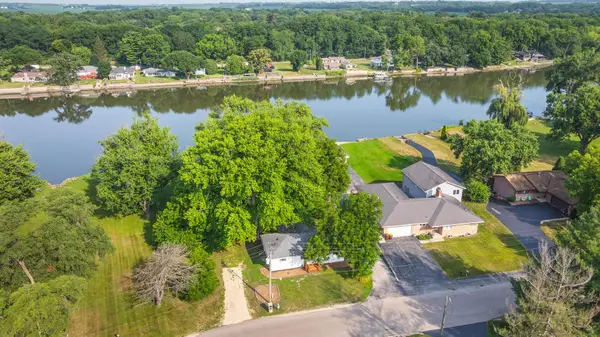 10910 Ventura Boulevard, Machesney Park, IL 61115
