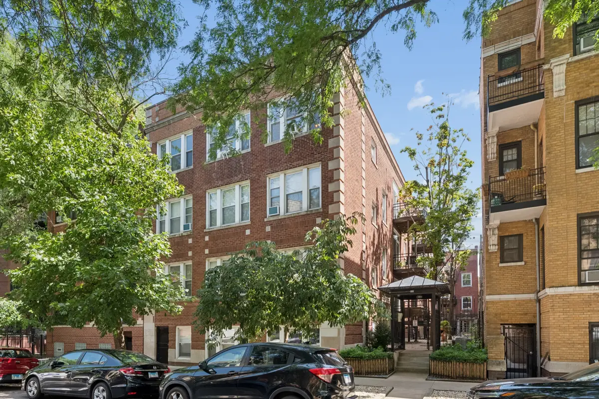 715 W Barry Avenue #5B, Chicago, IL 60657 - #1