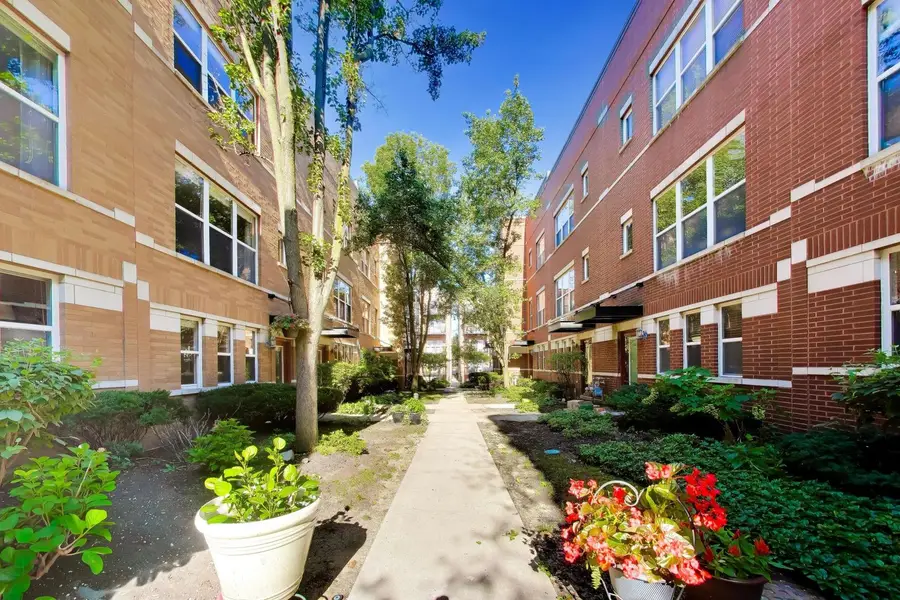 Address Withheld By Seller, Evanston, IL 60202 - #2