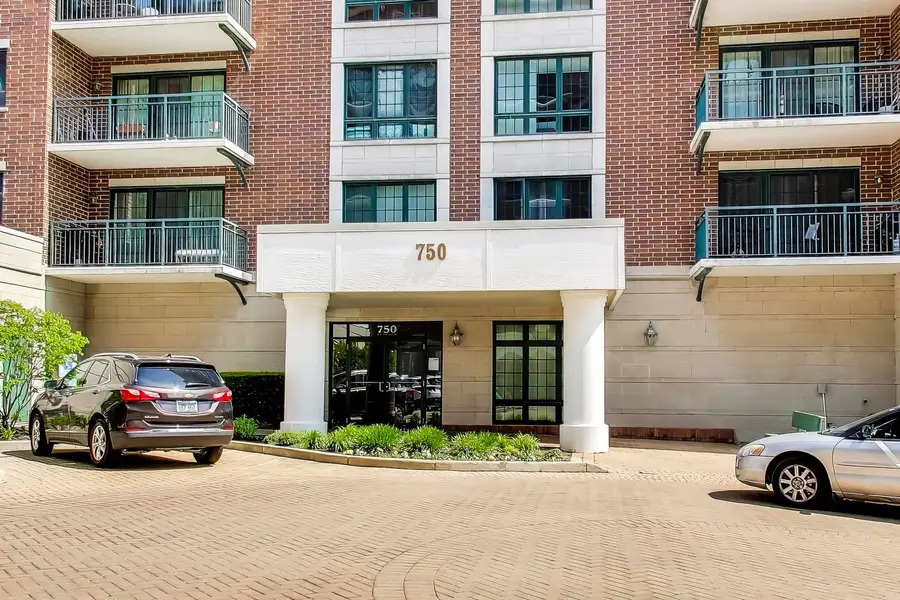 750 Pearson Street #311, Des Plaines, IL 60016 - #3