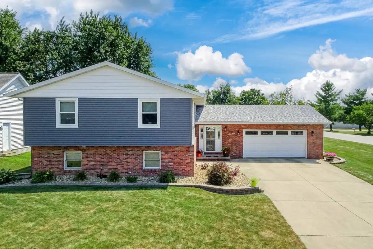 708 Kelley Drive, Heyworth, IL 61745 - #1