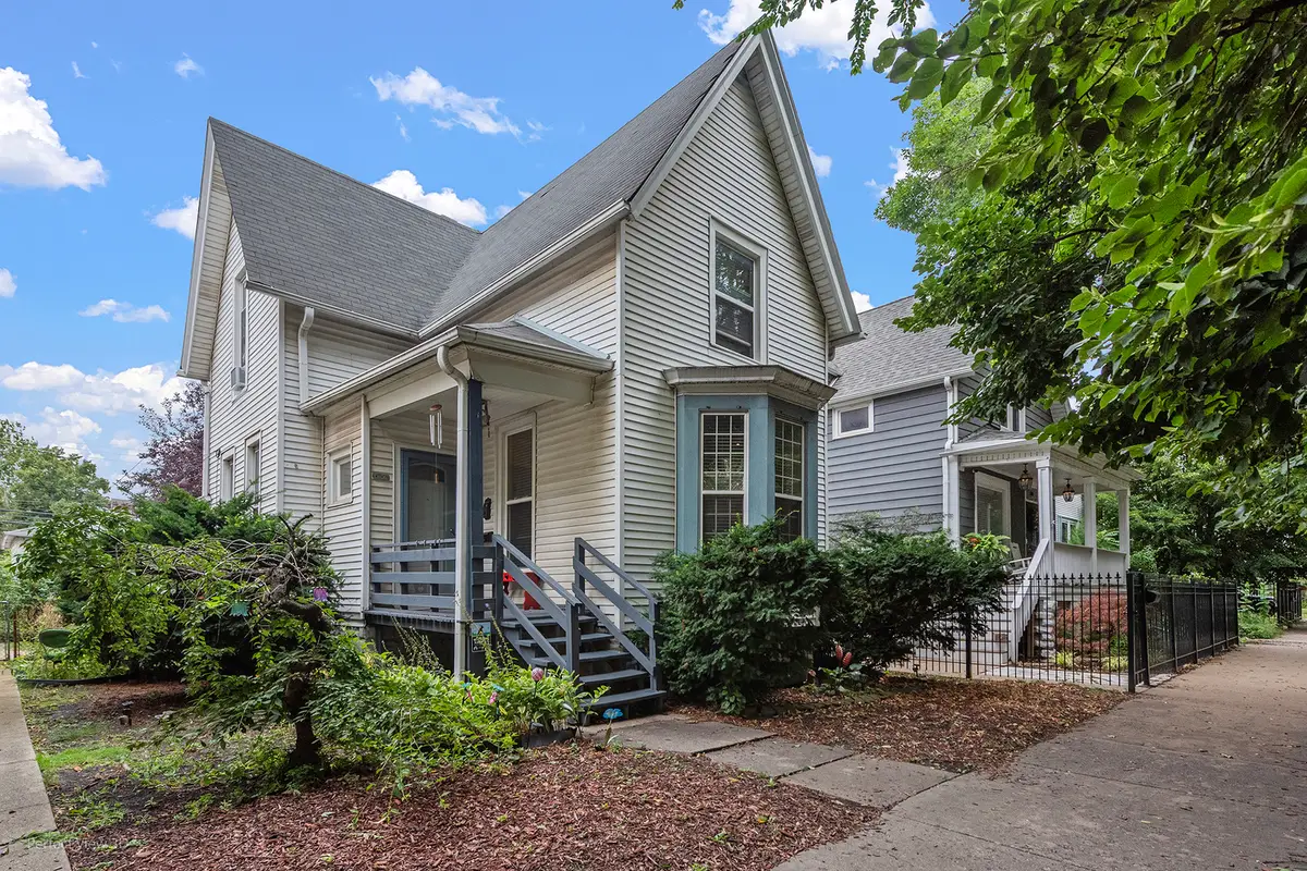 3106 N Sawyer Avenue, Chicago, IL 60618 - #1