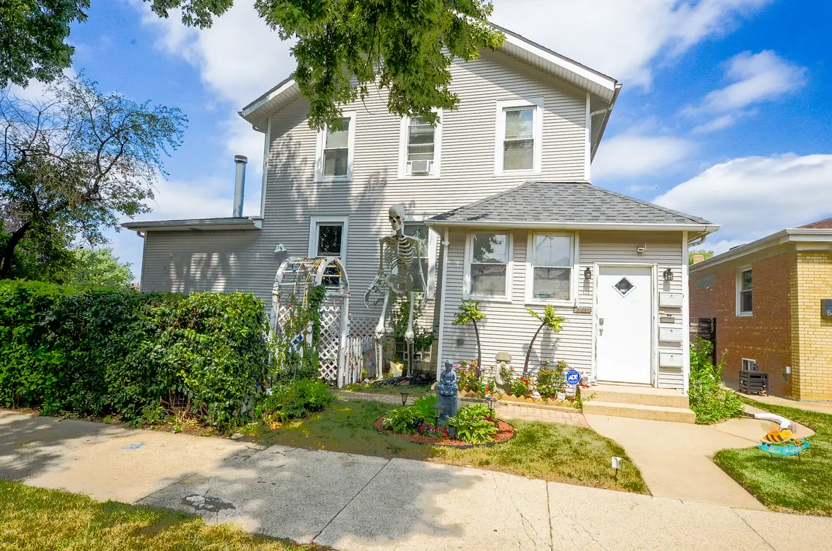5459 N Lovejoy Avenue, Chicago, IL 60630 - #1