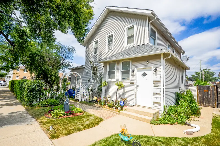 5459 N Lovejoy Avenue, Chicago, IL 60630 - #2