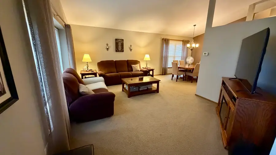7342 W Mathews Drive, Frankfort, IL 60423 - #2