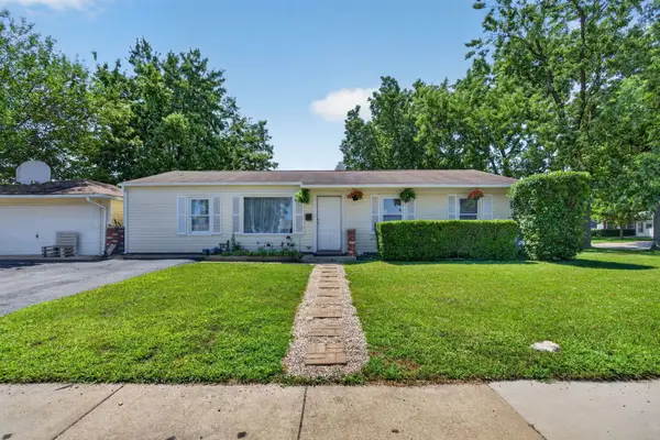 27 Belmont Drive, Romeoville, IL 60446