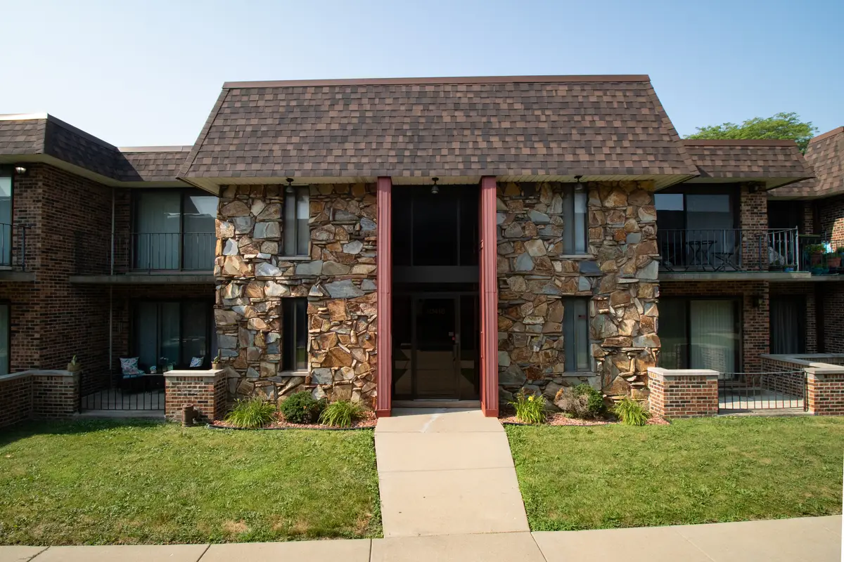 10418 S Pulaski Road #204C, Oak Lawn, IL 60453 - #1
