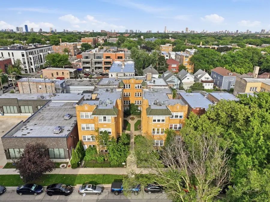 4343 N Sacramento Avenue #2A, Chicago, IL 60618 - #2