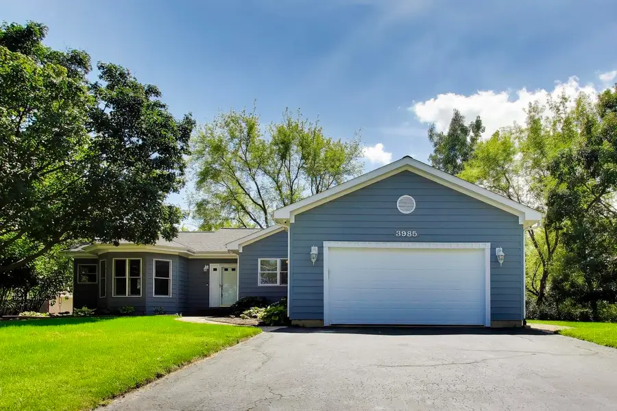 3985 Dorchester Avenue, Gurnee, IL 60031 - #2