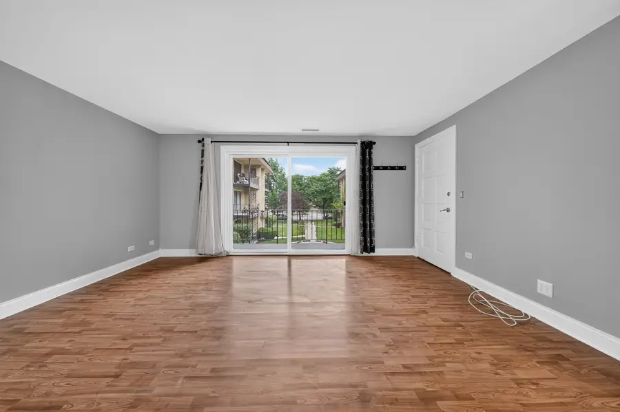 5024 N Austin Avenue #2E, Chicago, IL 60630 - #2