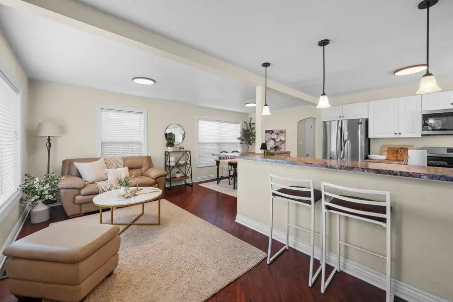 2406 18th Avenue, Rock Island, IL 61201 - #2