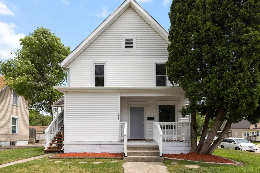135 S 8th Street, South Beloit, IL 61080 - #2
