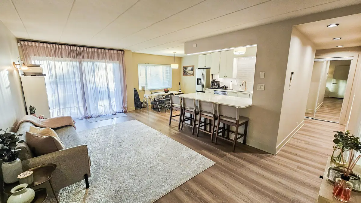 Address Withheld By Seller, Evergreen Park, IL 60805 - #1