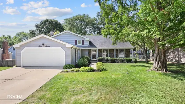 316 Cottonwood Lane, Naperville, IL 60540