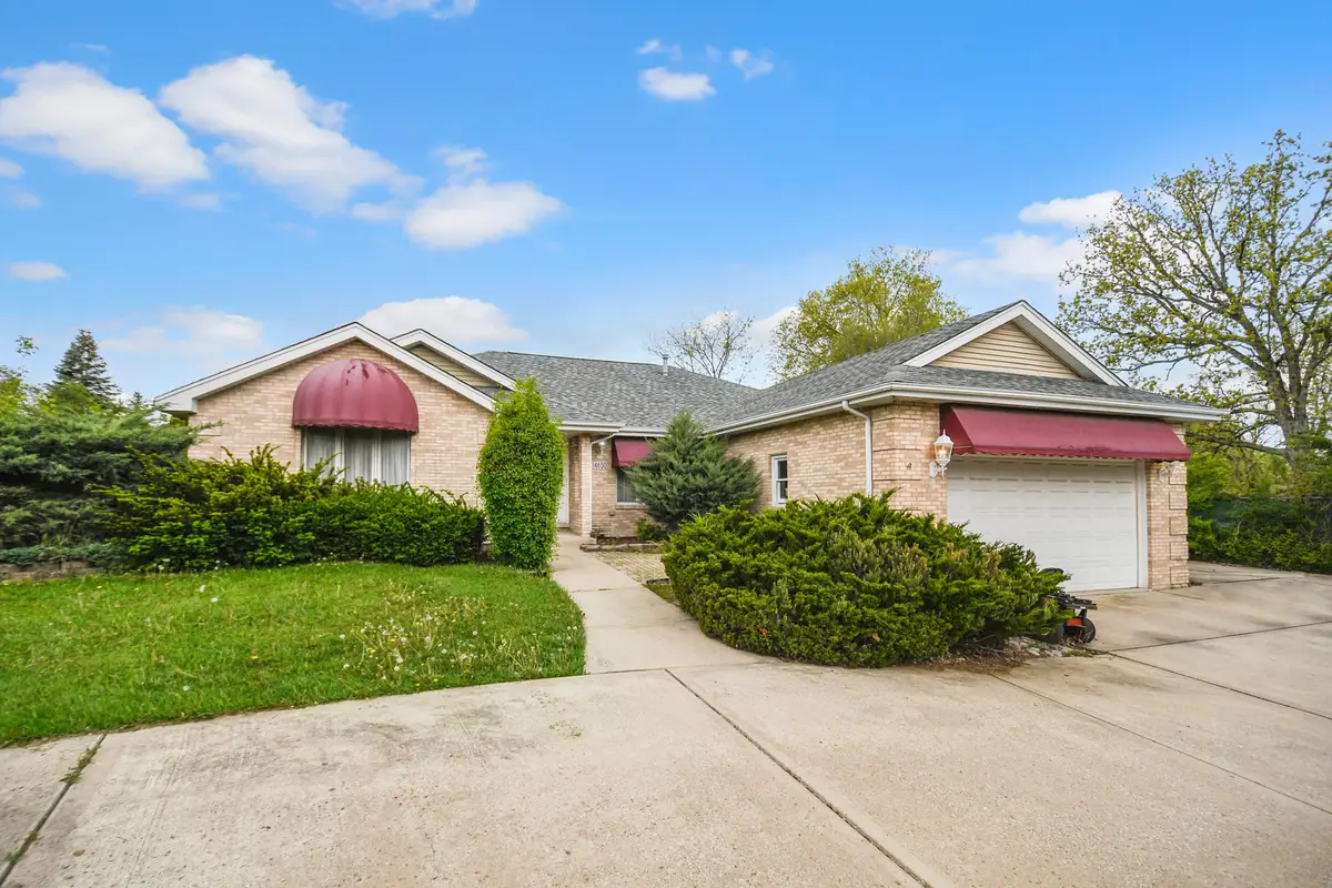 14650 Lamon Avenue, Midlothian, IL 60445 - #1