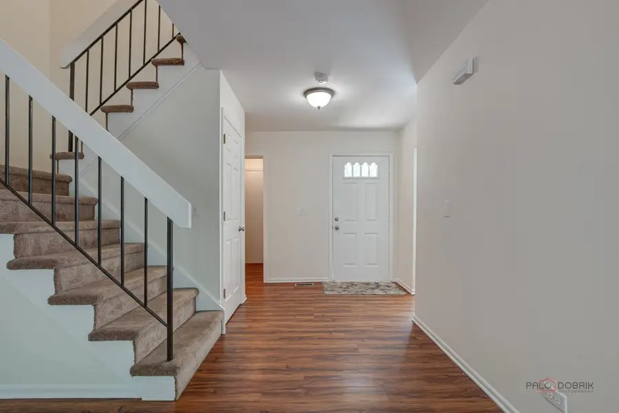 302 E Forest Knoll Drive, Palatine, IL 60074 - #2
