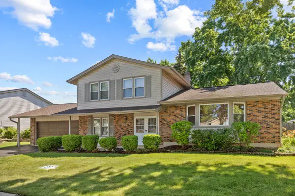 1477 William Clifford Lane, Elk Grove Village, IL 60007