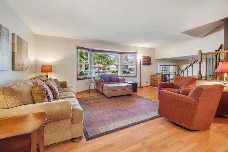 1477 William Clifford Lane, Elk Grove Village, IL 60007 - #2