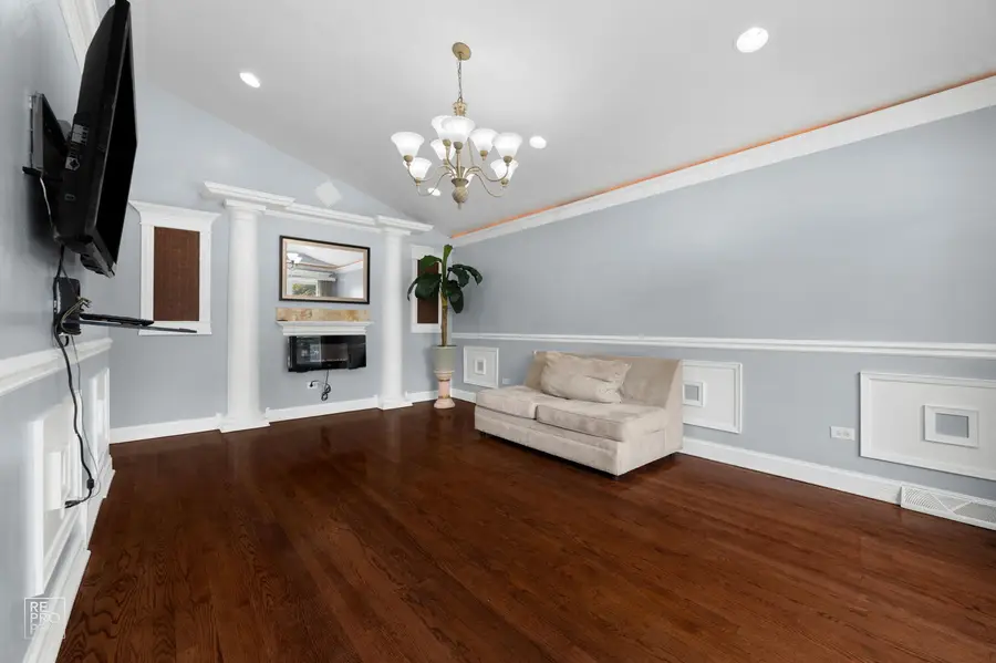 8534 S Keating Avenue, Chicago, IL 60652 - #3
