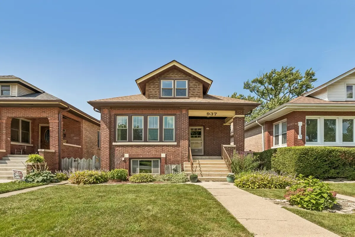 937 N Harvey Avenue, Oak Park, IL 60302 - #1