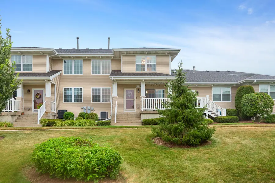 1212 Walnut Glen Drive, Crystal Lake, IL 60014 - #2