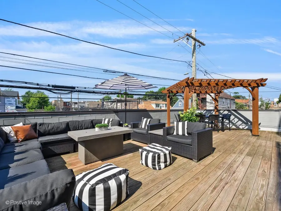 2550 W Fullerton Avenue #2E, Chicago, IL 60647 - #2