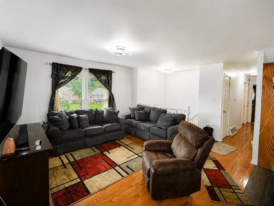 307 Hickory Avenue, Romeoville, IL 60446 - #2