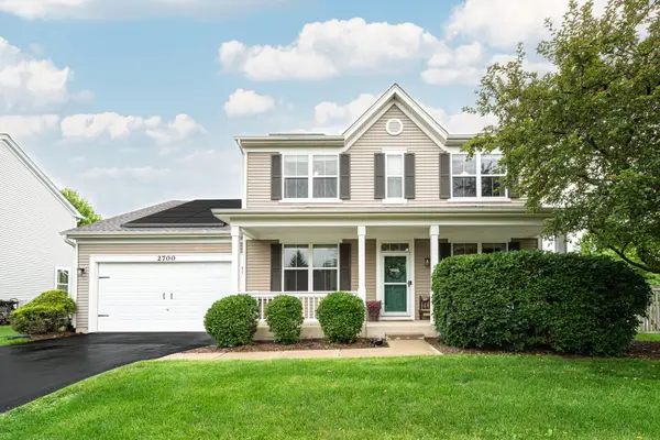 2700 Salt Creek Court, Wauconda, IL 60084