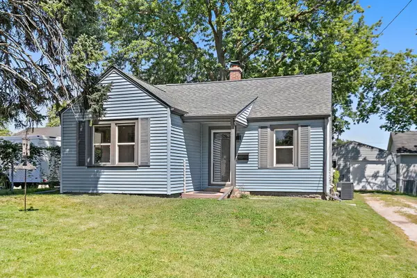 1016 S 6th Street, DeKalb, IL 60115