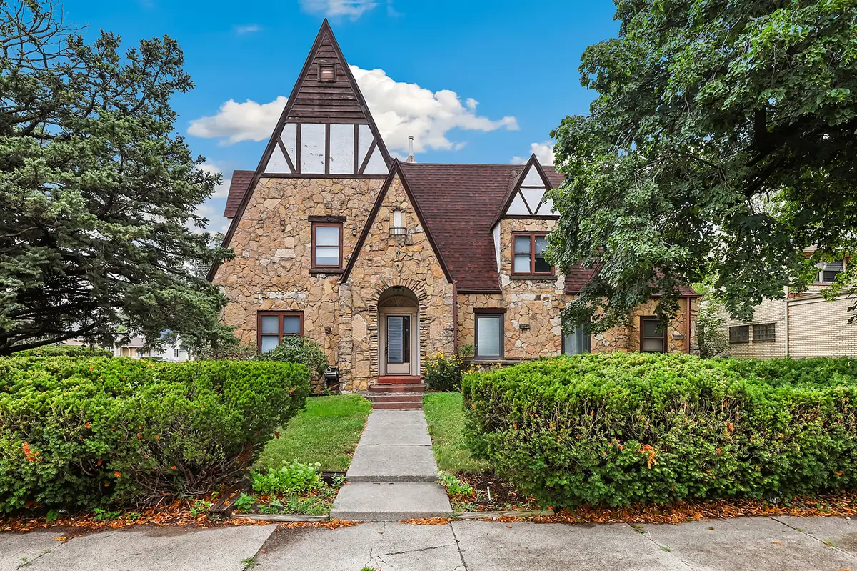 905 Wentworth Avenue, Calumet City, IL 60409 - #1