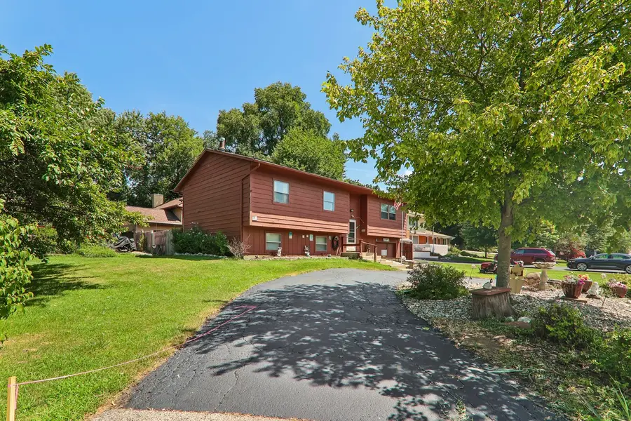 801 Sheridan Drive, Wauconda, IL 60084 - #2