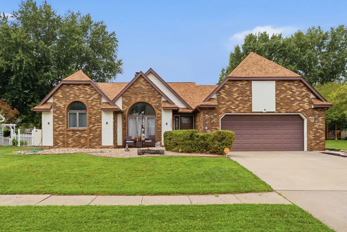 3707 77th Street Court, Moline, IL 61265 - #1