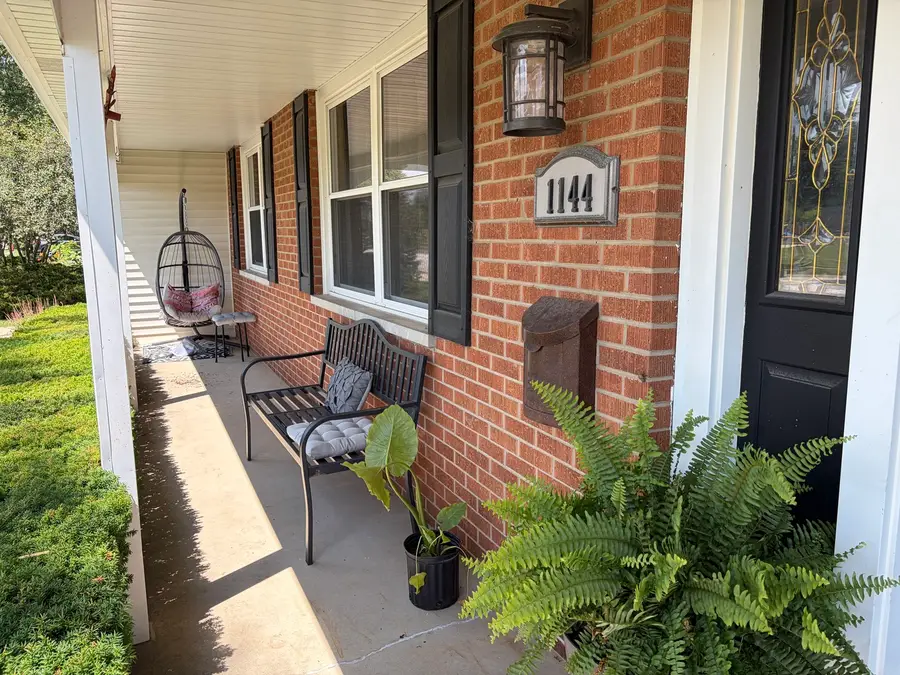 1144 E Anderson Drive, Palatine, IL 60074 - #3