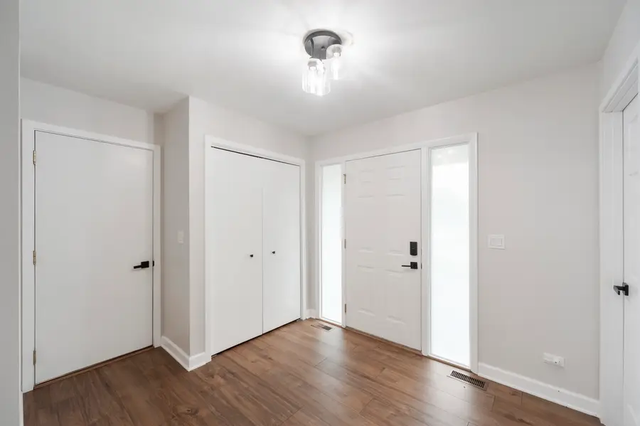 5317 Cypress Circle, Gurnee, IL 60031 - #3