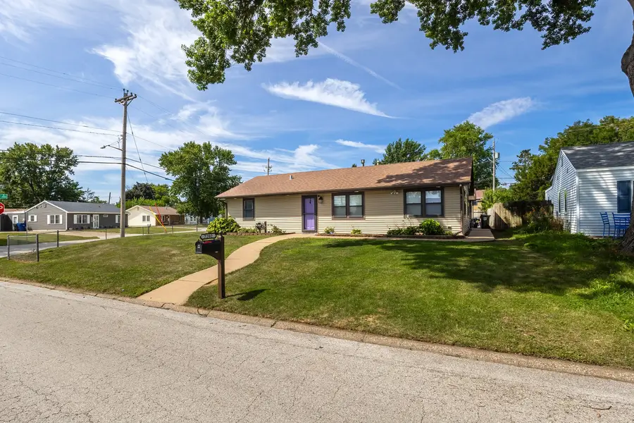 7202 Kelling Street, Davenport, IA 52806 - #3
